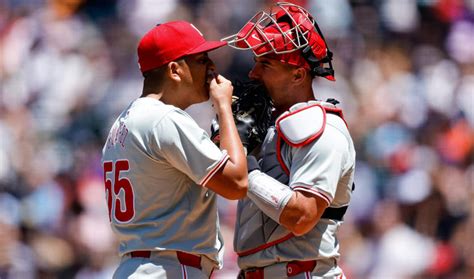 yankees sportsbookwire|New York Yankees at New York Mets odds, picks and predictions.